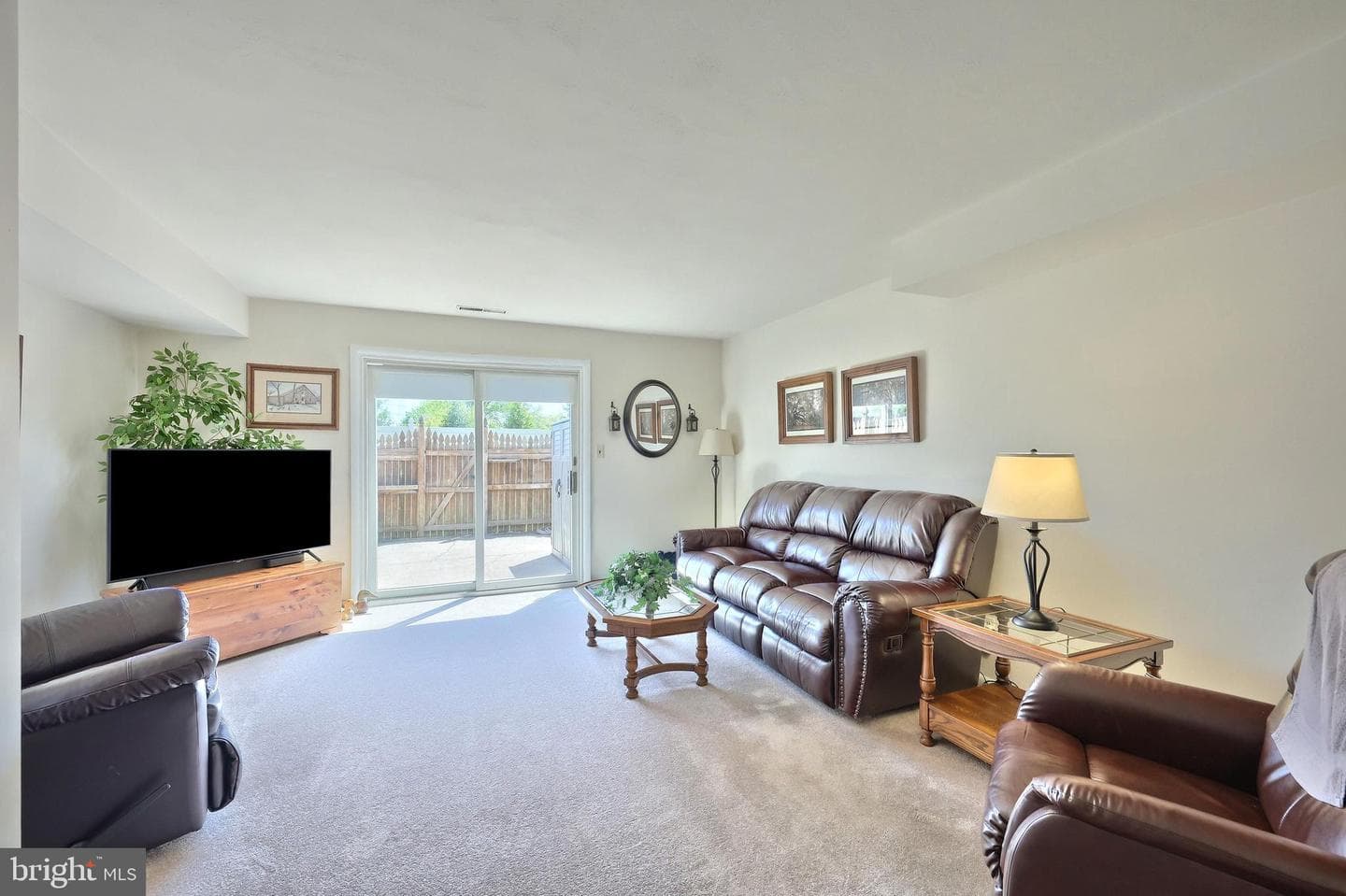 1600 Devers Road photo 15
