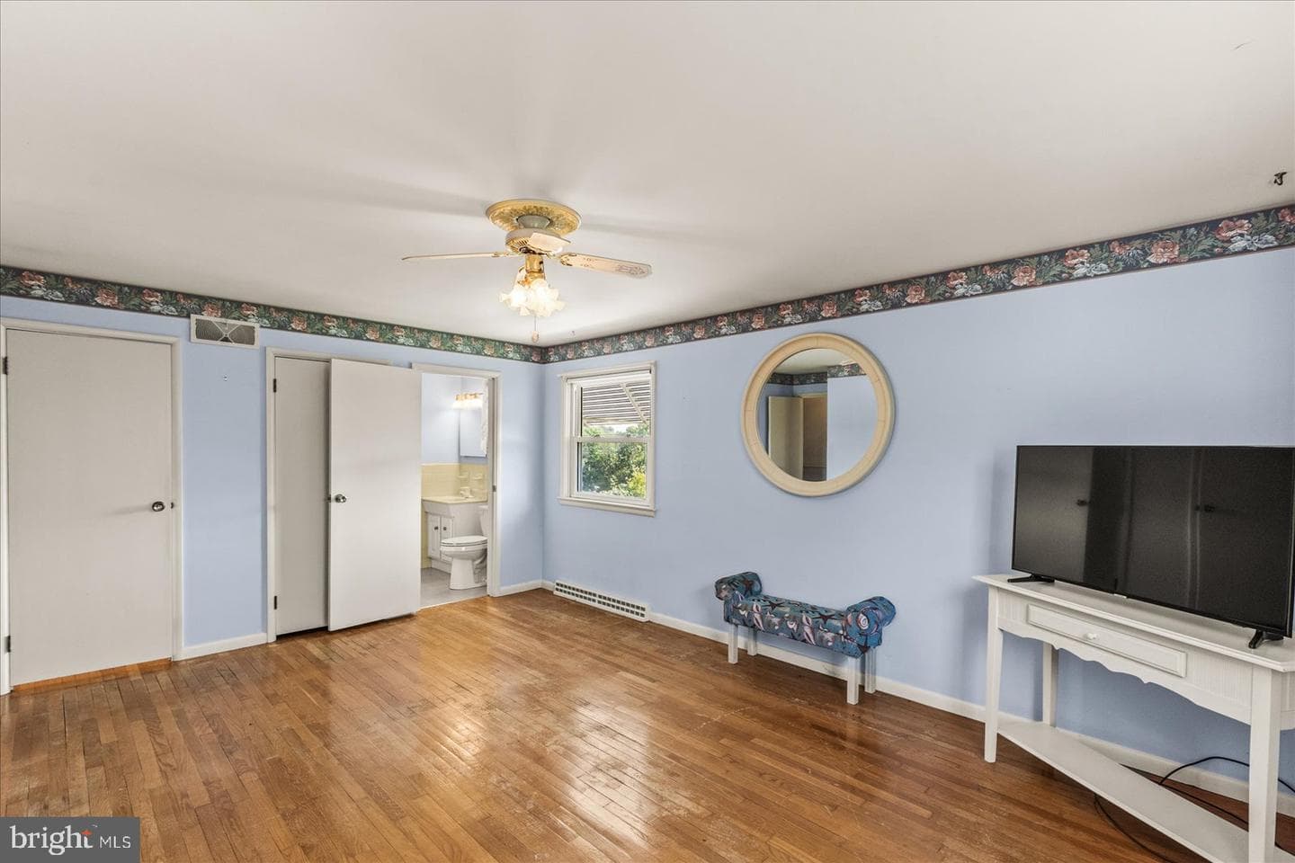 1445 Chapel Drive photo 15