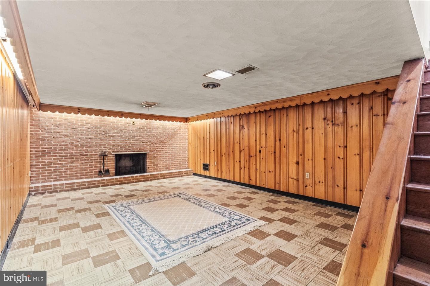 1445 Chapel Drive photo 24
