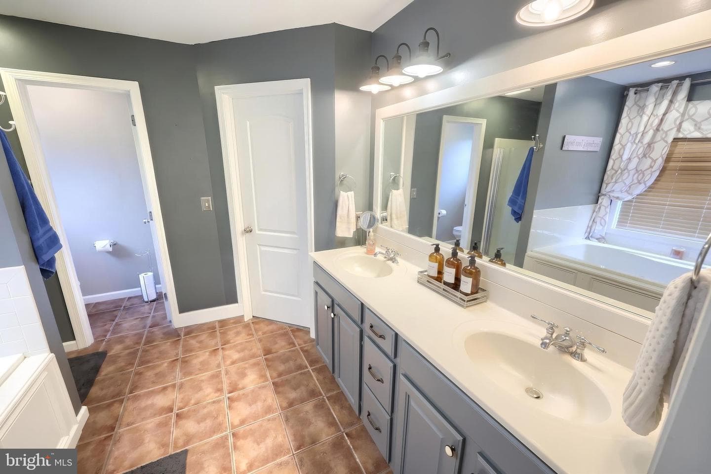523 N Reeser Drive photo 26