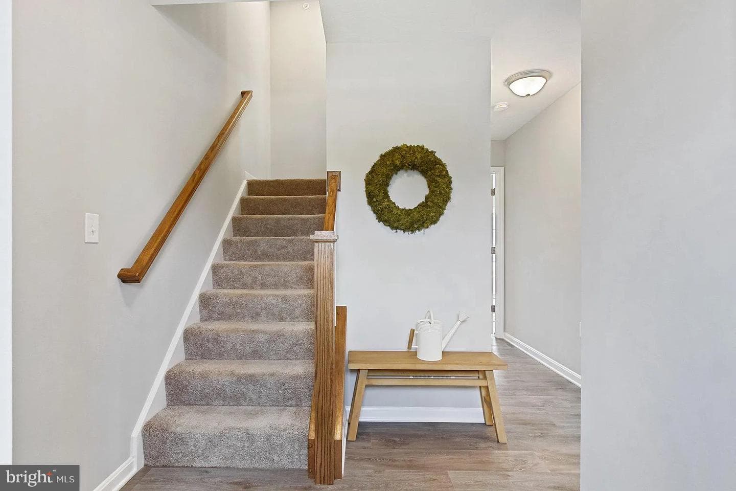 326 Avon Drive photo 4