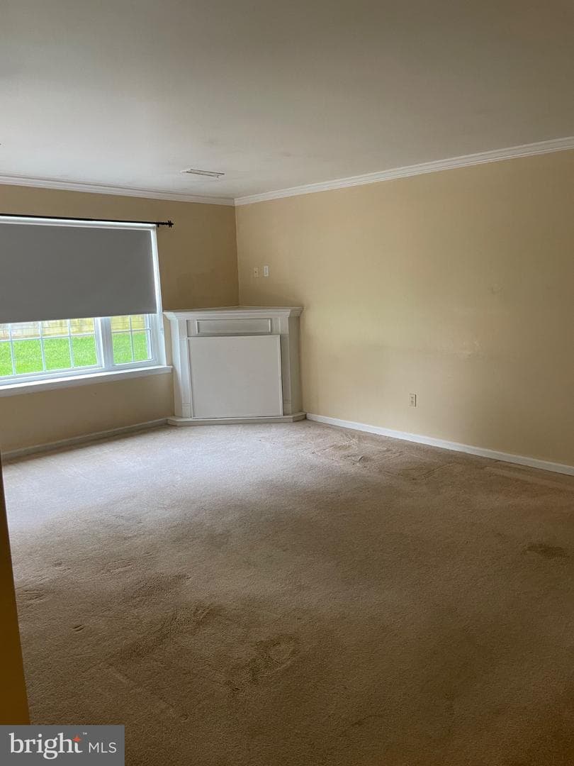 3276 Falcon Lane photo 4