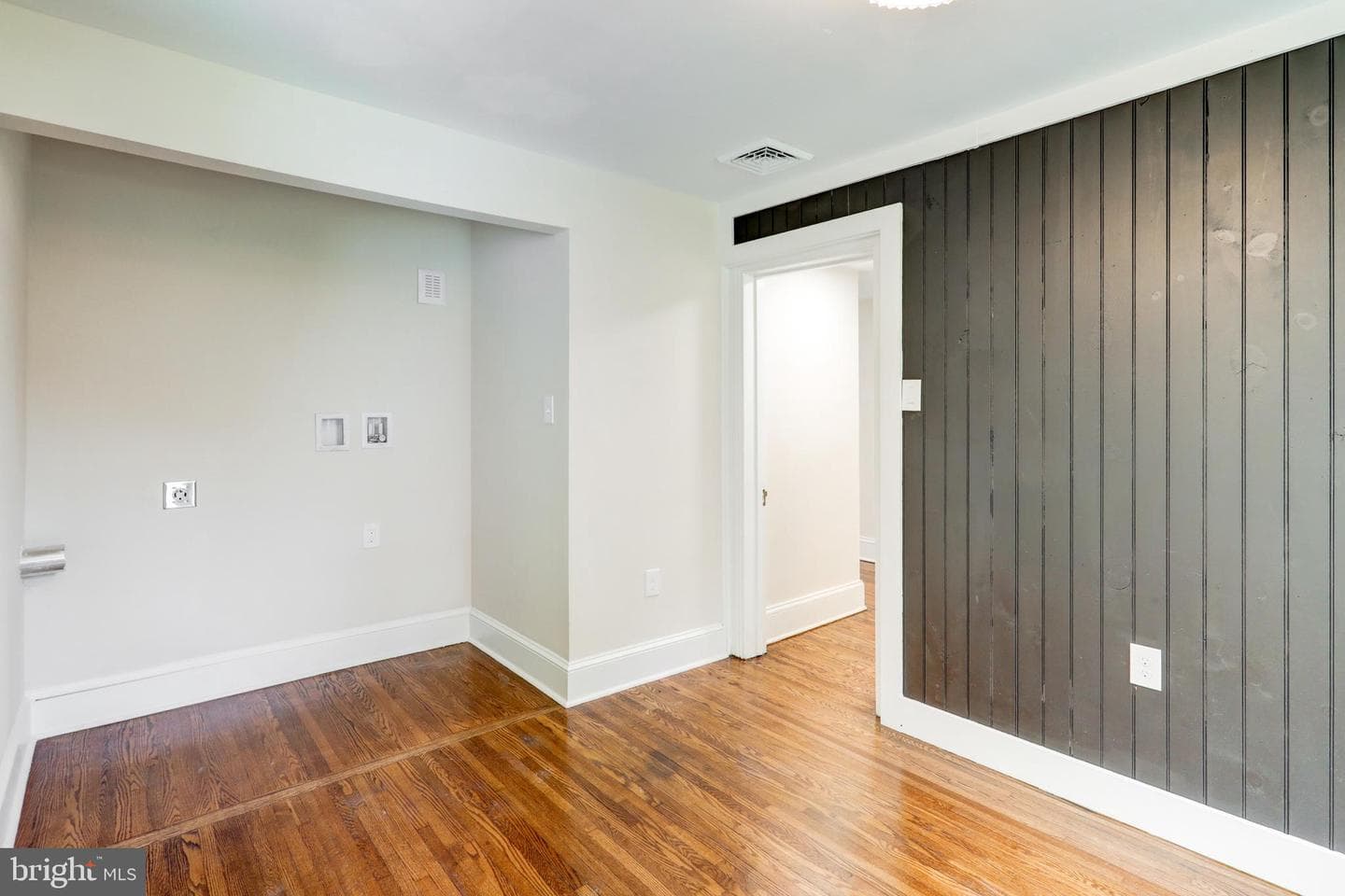 2 N Landvale Street photo 29