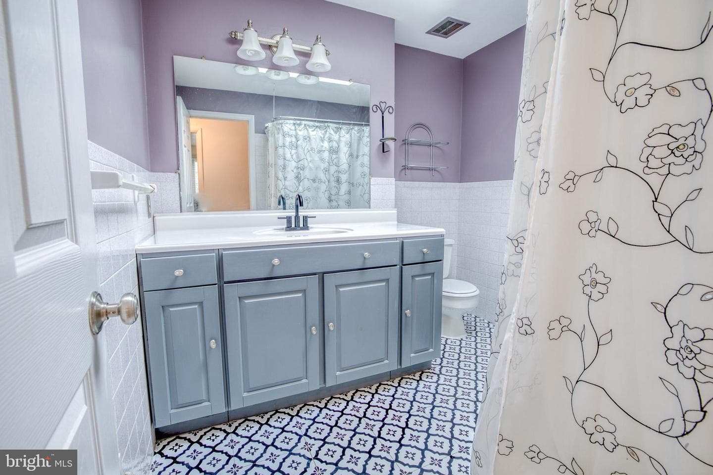 420 Cortleigh Drive photo 26