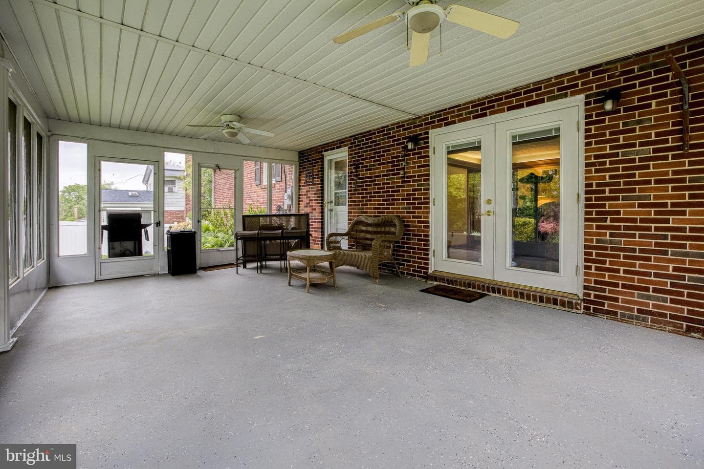 420 Cortleigh Drive photo 43