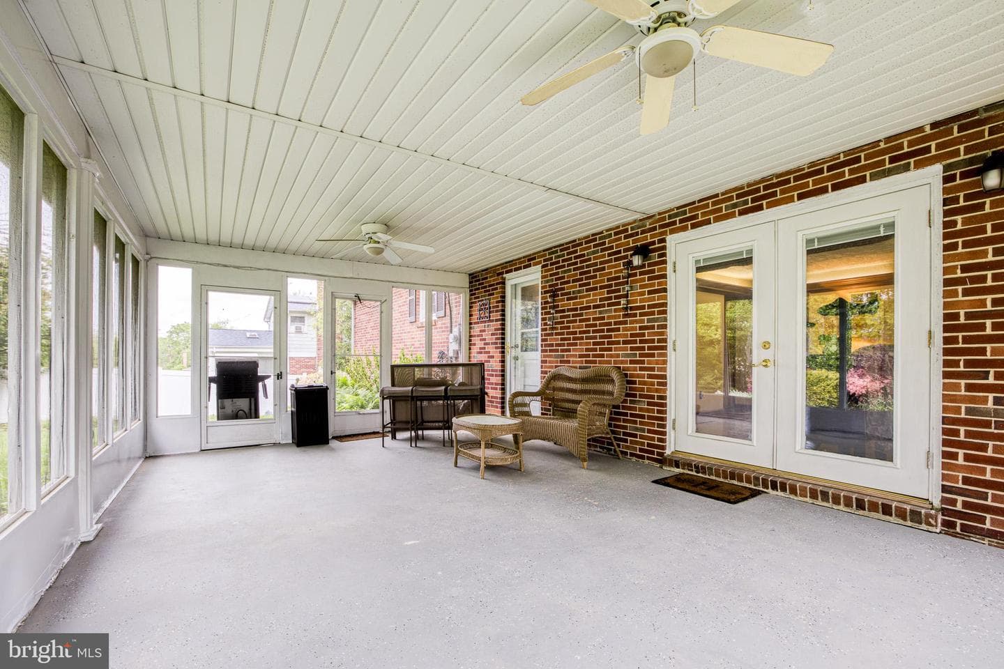 420 Cortleigh Drive photo 45