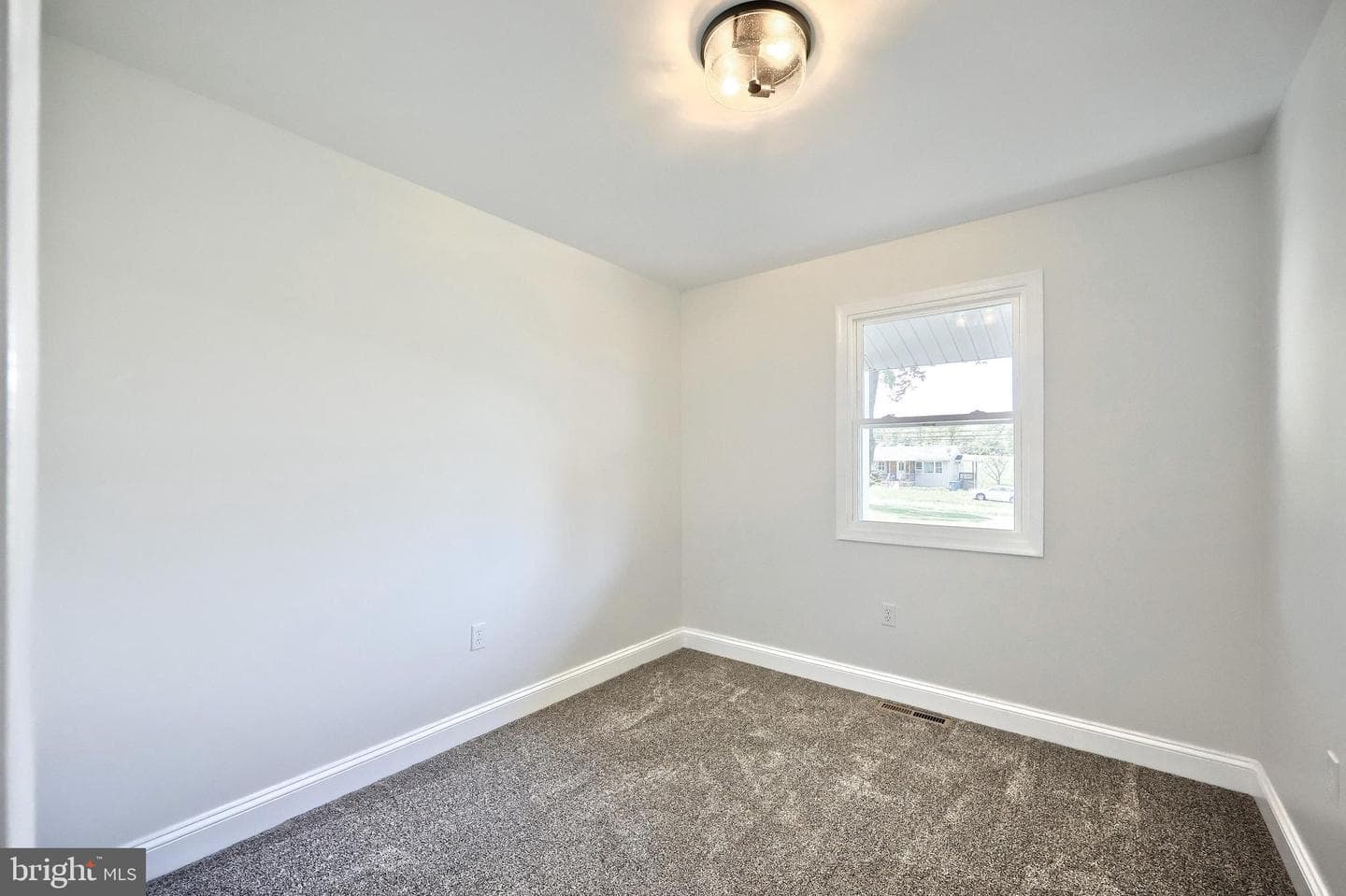 823 Baltimore Street photo 30