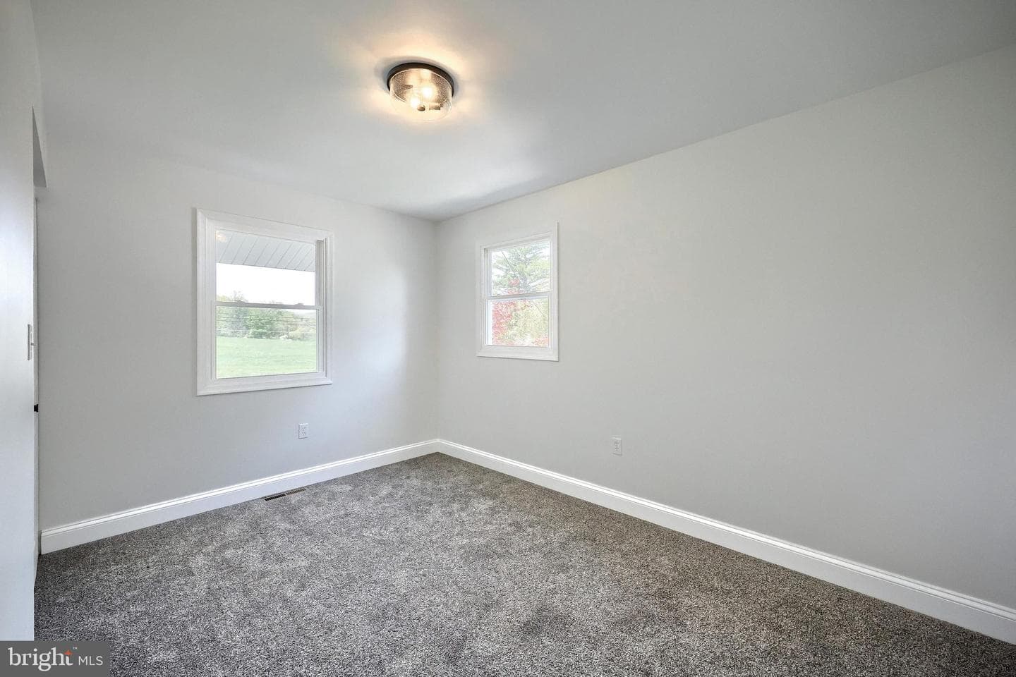 823 Baltimore Street photo 31