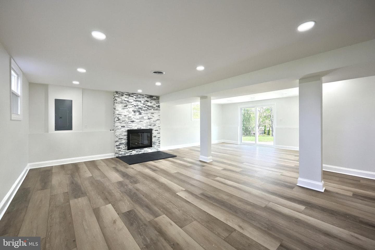 823 Baltimore Street photo 36