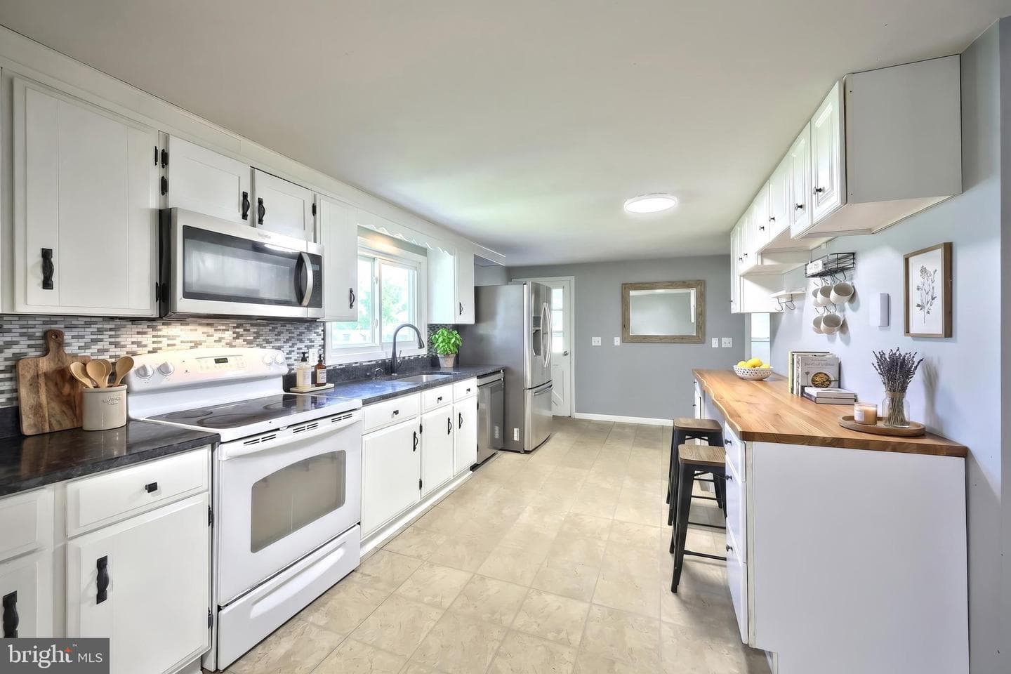 3720 Jefferson Road photo 12