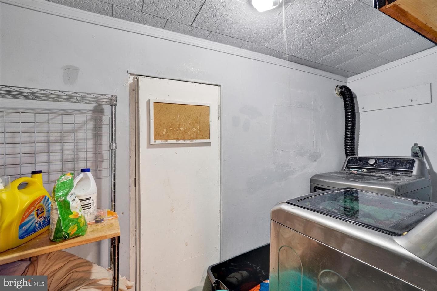 607 N Hartley Street photo 13