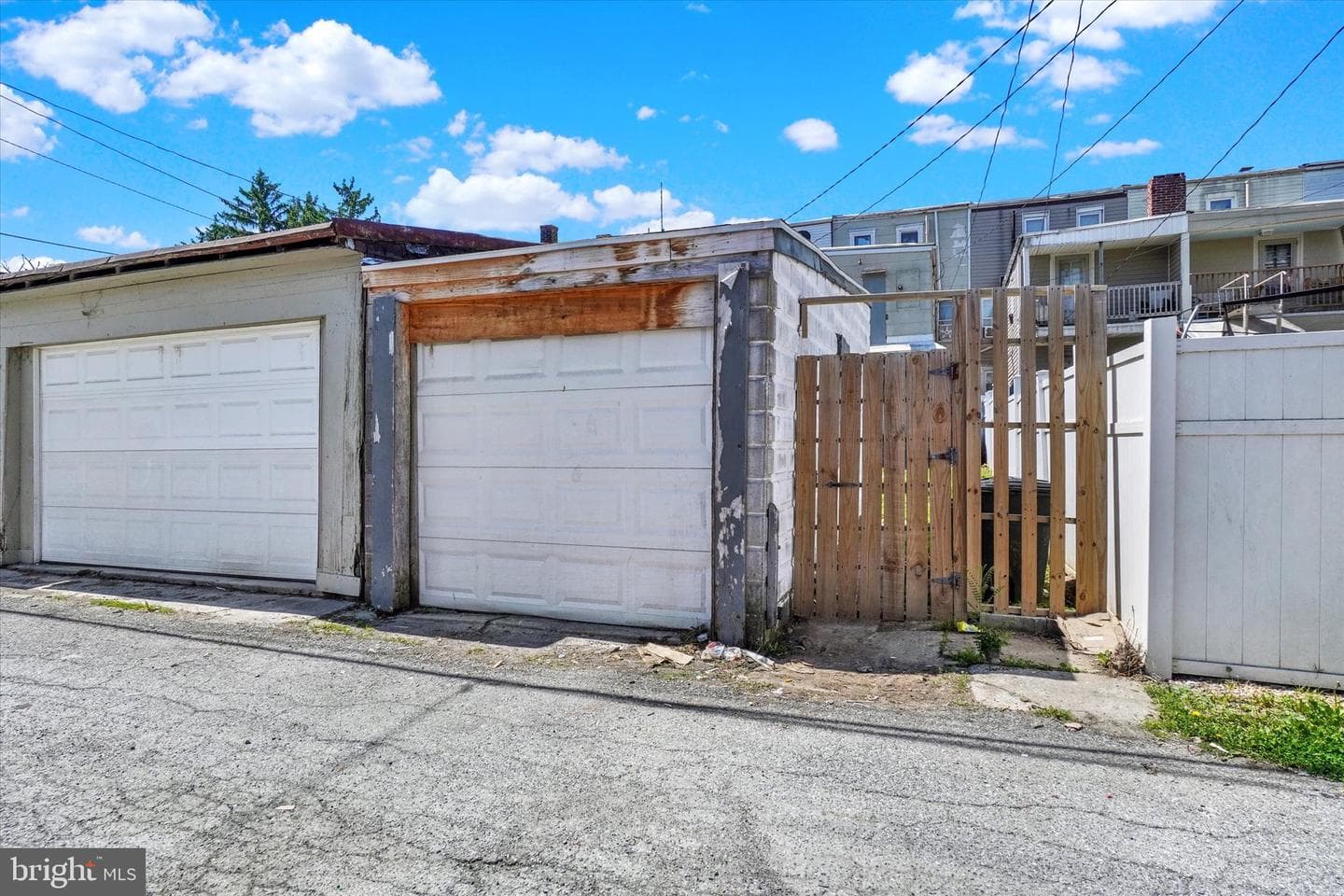 607 N Hartley Street photo 24