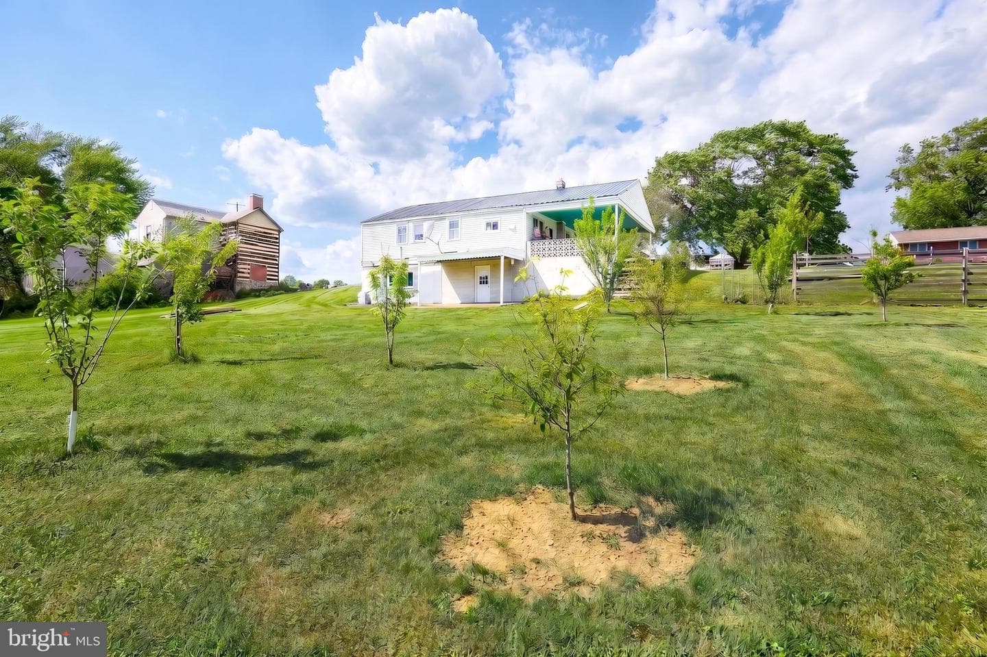 4834 E Prospect Road photo 12