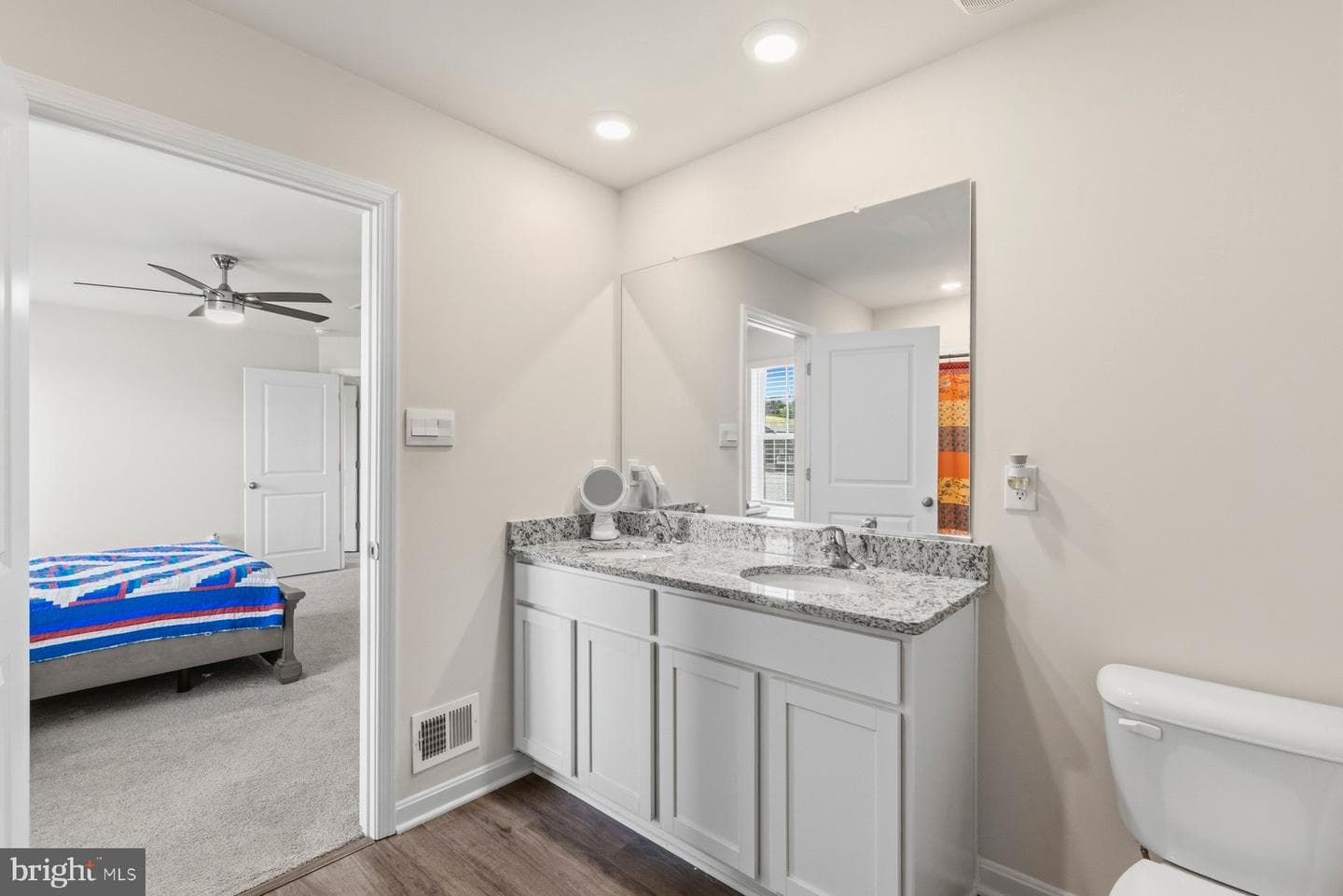 5315 Valley View Road photo 18