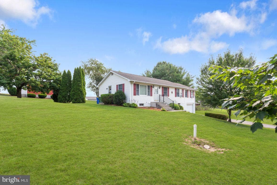 20 Rickey Drive photo 2
