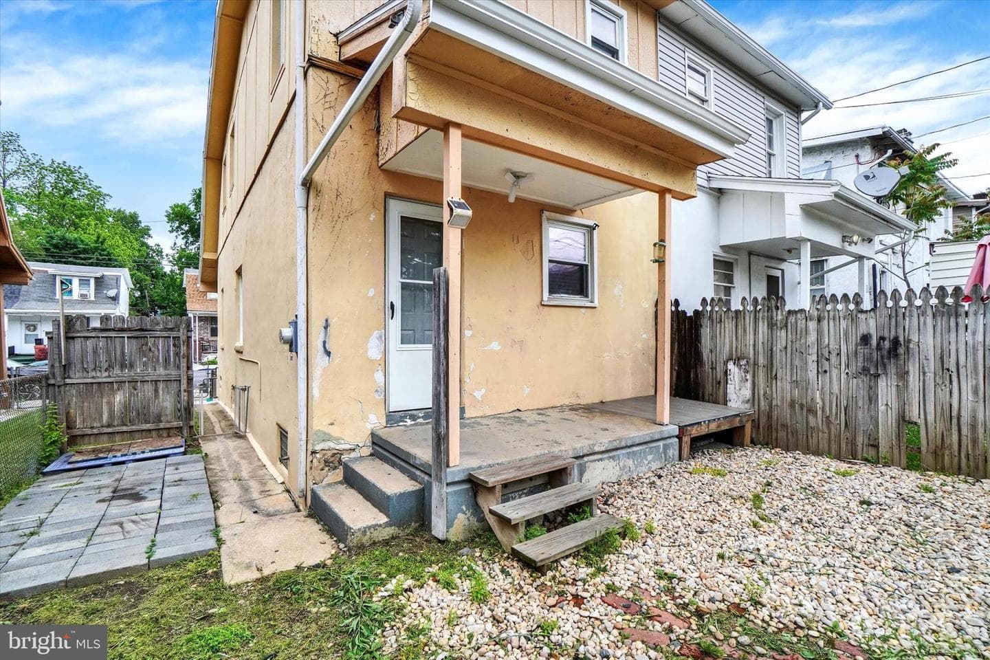 120 E Jackson Street photo 25