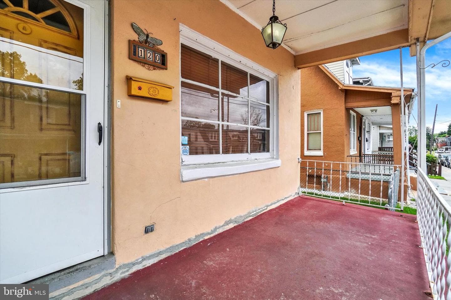 120 E Jackson Street photo 3