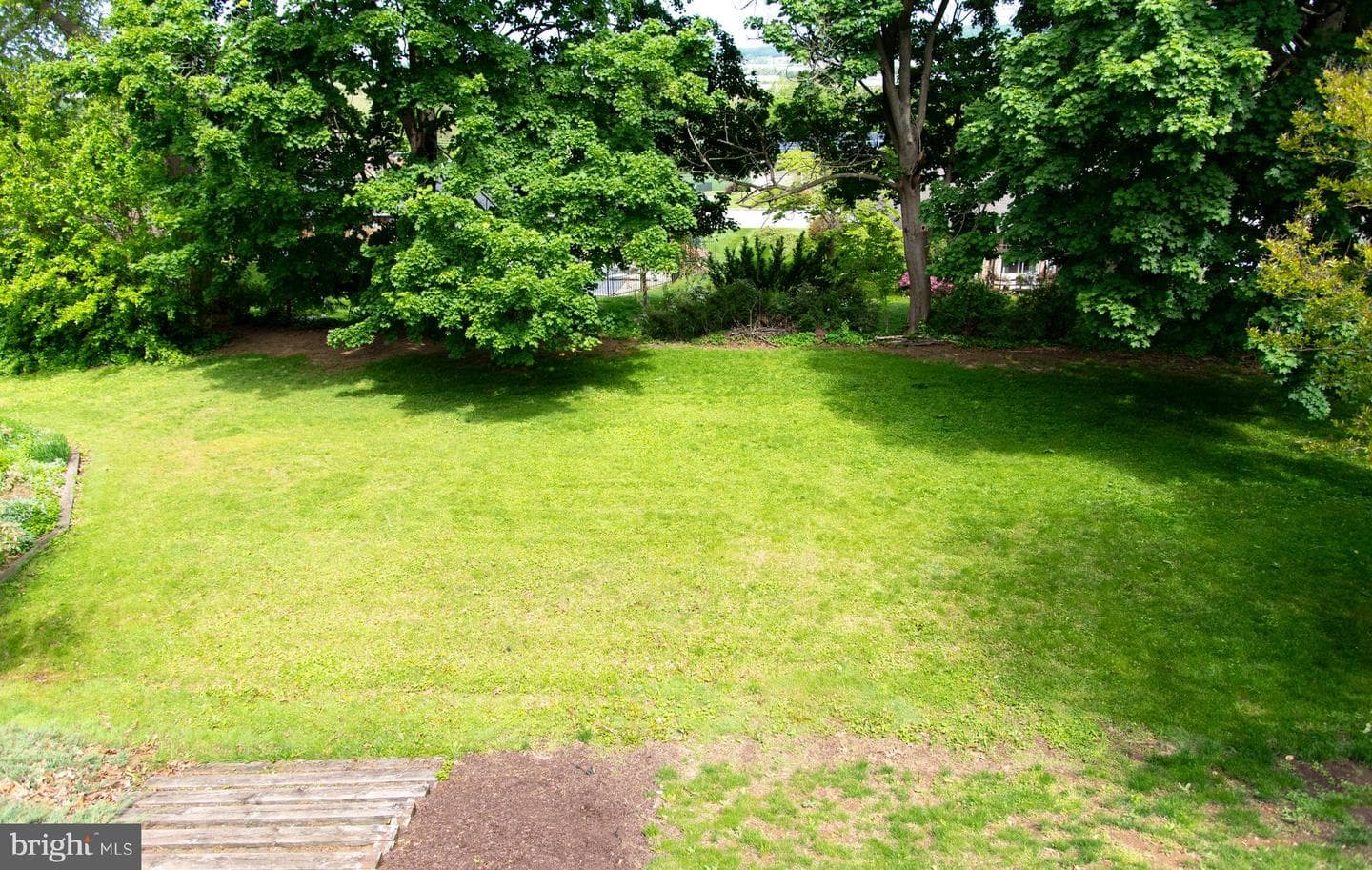 100 Albright Drive photo 17