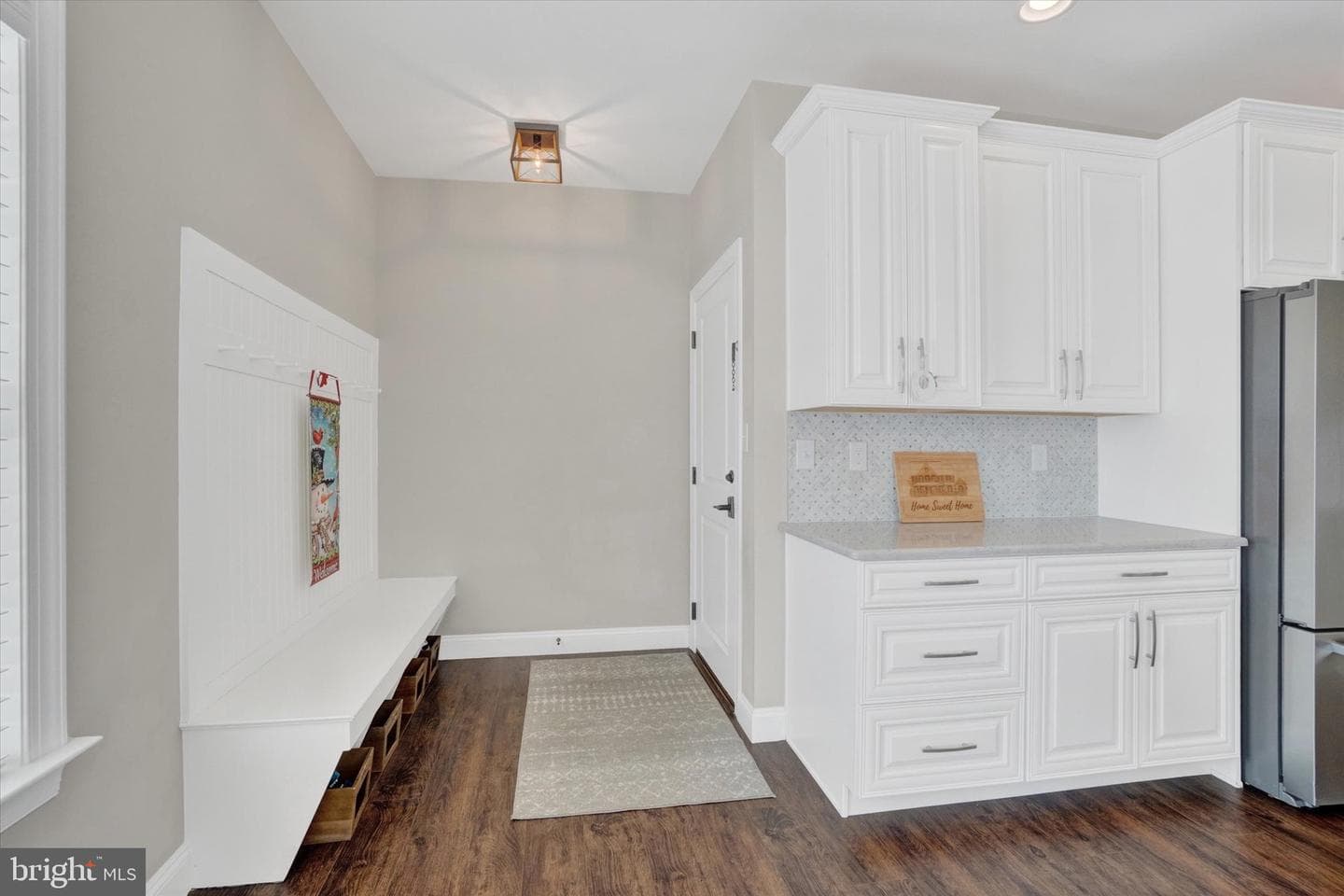 411 Peggy Lane photo 10