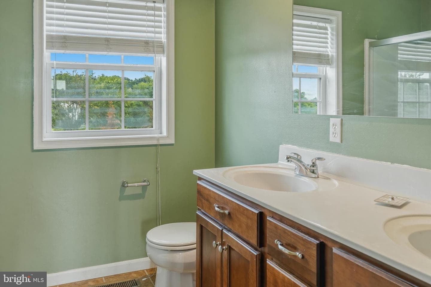 1325 Saddleback Road photo 28