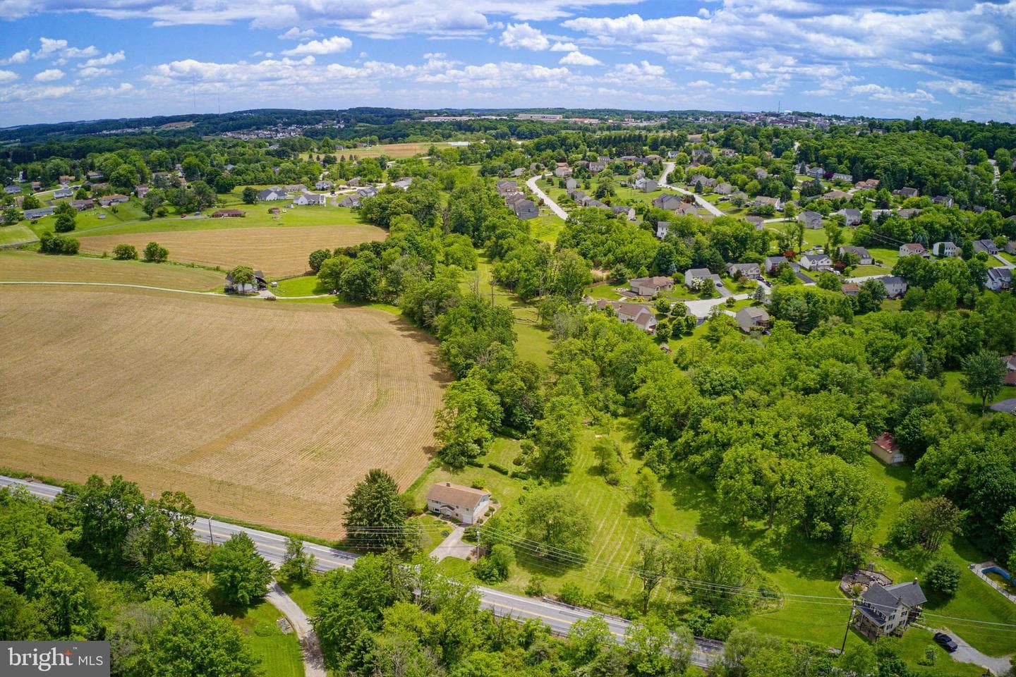 1110 Lombard Road photo 35