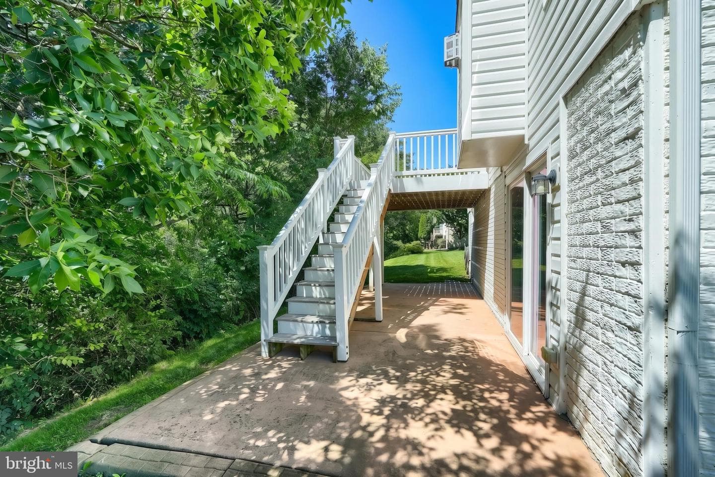 425 Lakeview Drive photo 11