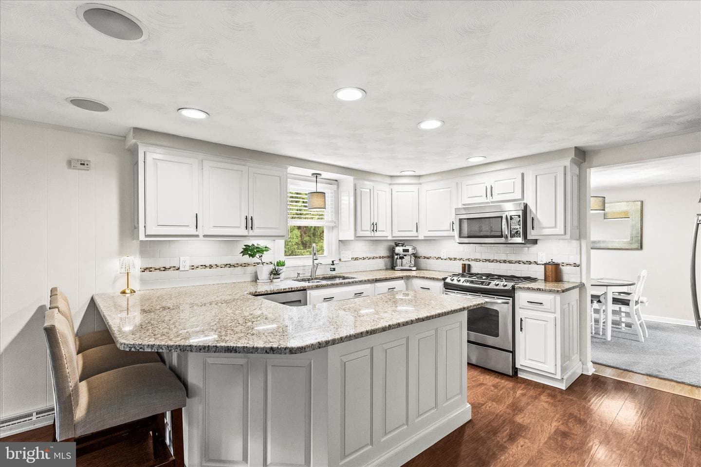 3126 Skylight Drive E photo 15