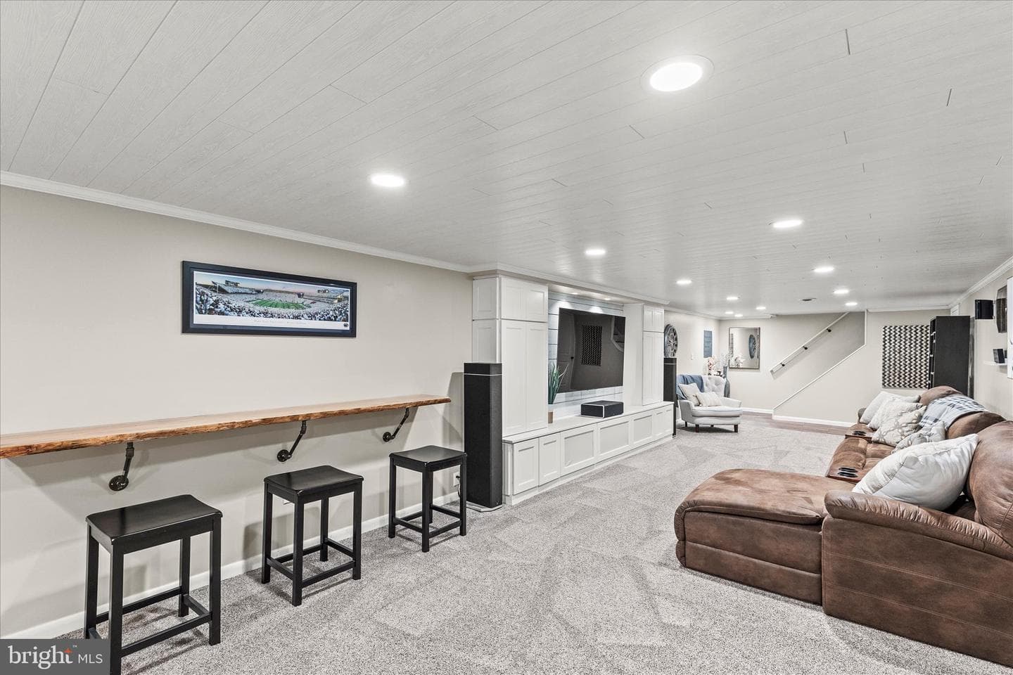 3126 Skylight Drive E photo 34