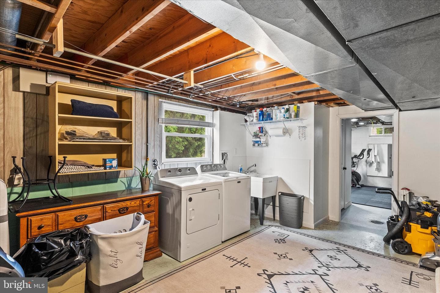 3126 Skylight Drive E photo 39