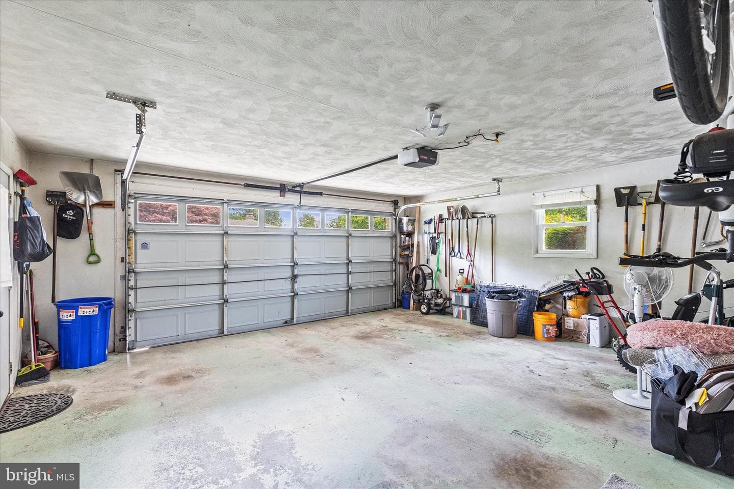3126 Skylight Drive E photo 44