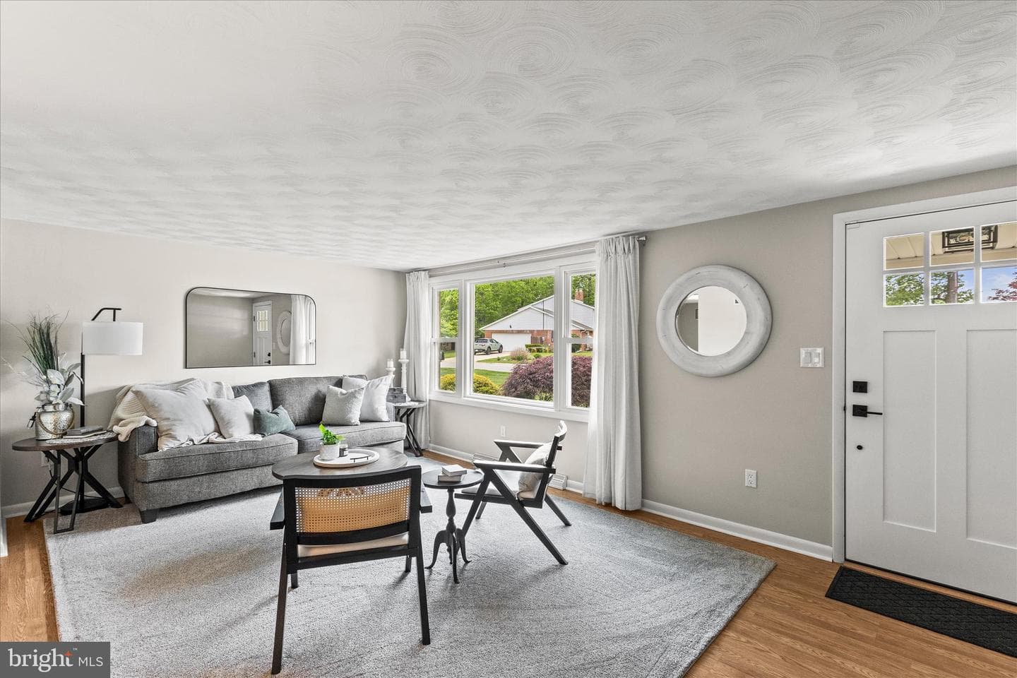 3126 Skylight Drive E photo 9