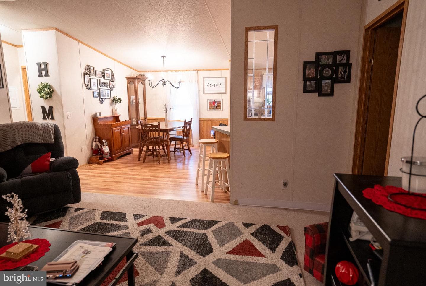 129 Mimosa Drive photo 8