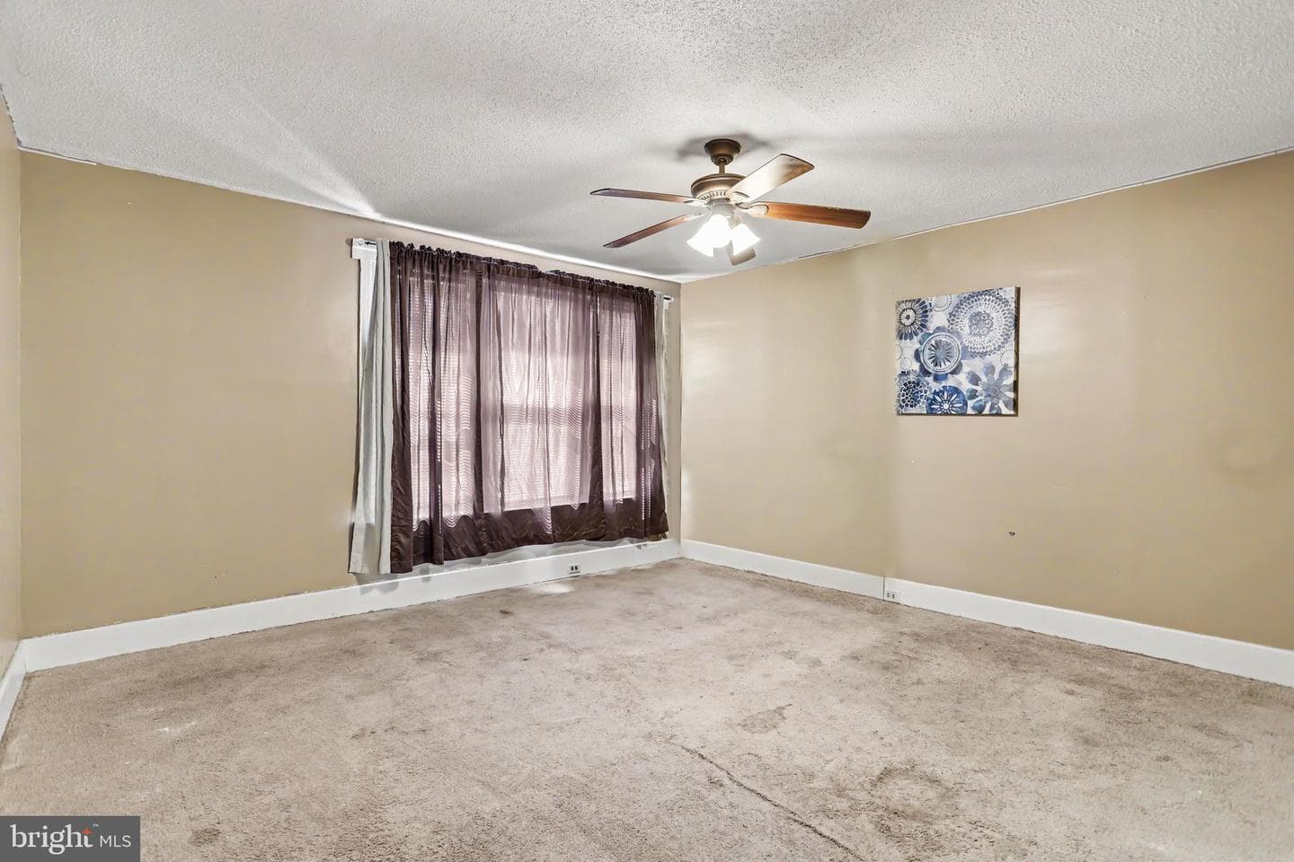 45 N Broad Street photo 15