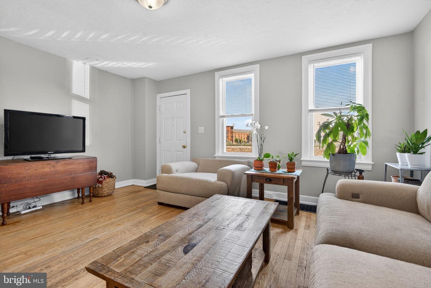 129 Stevens Avenue photo 3
