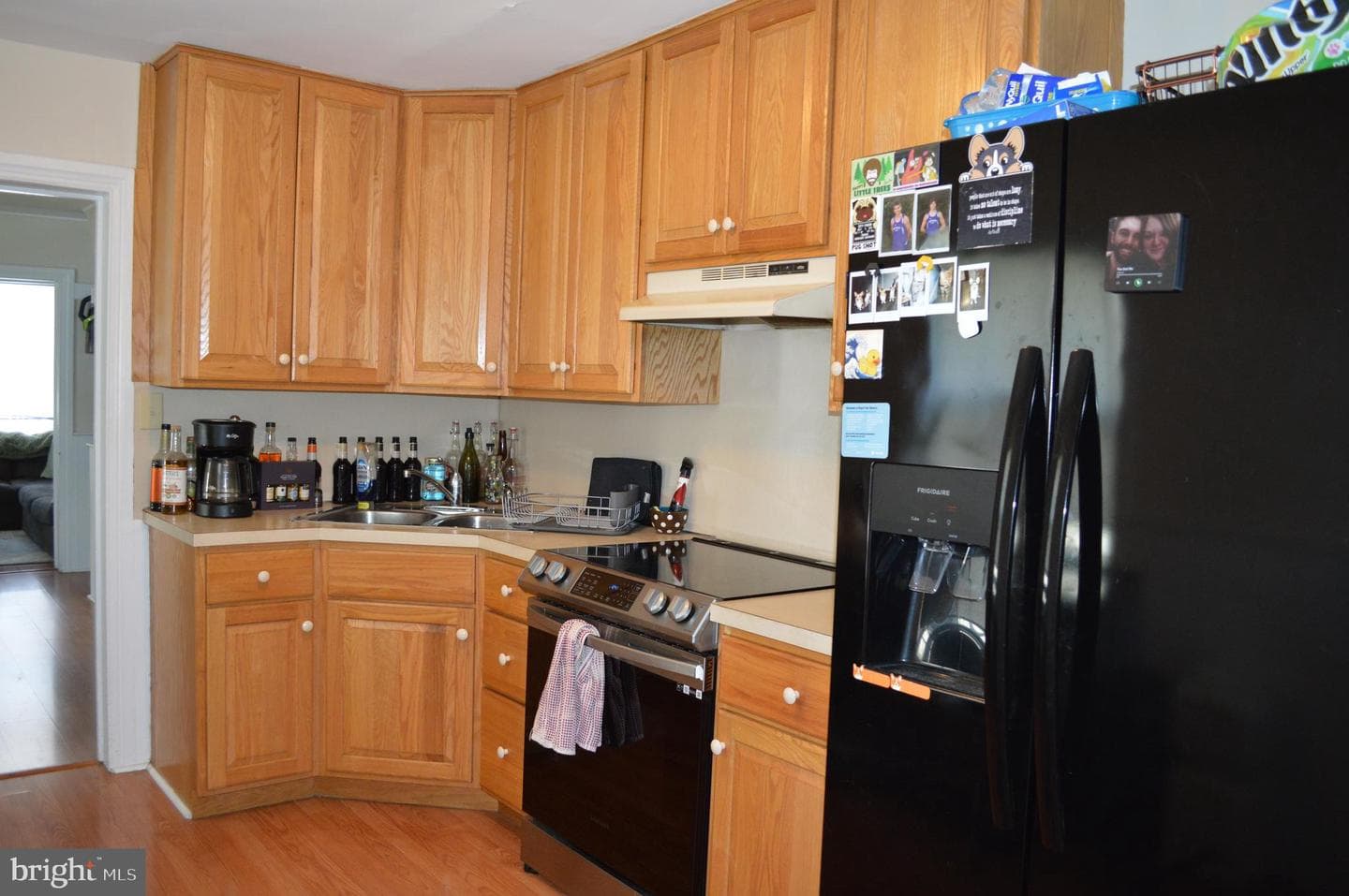 229 Locust Street photo 20
