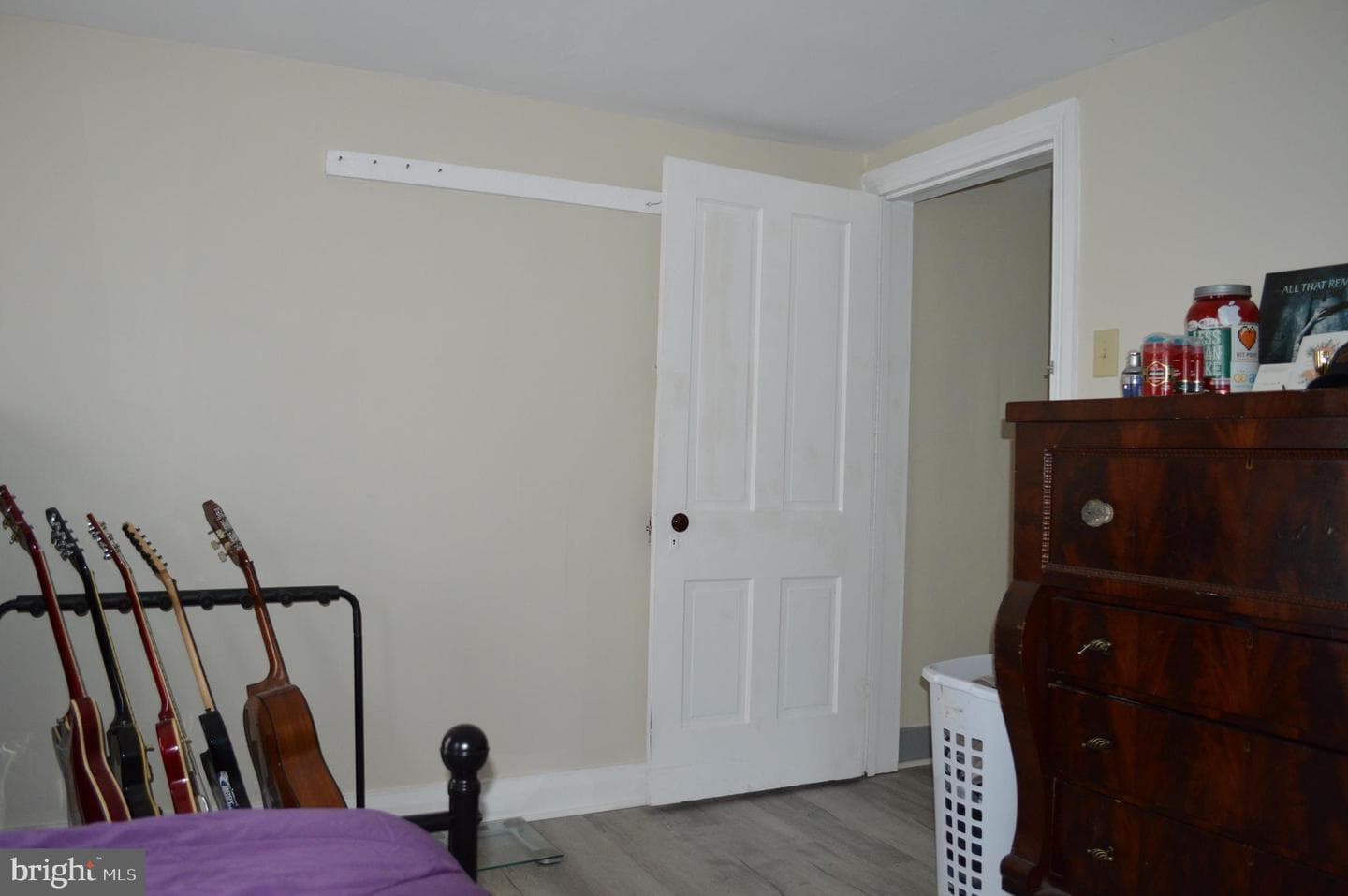 229 Locust Street photo 28