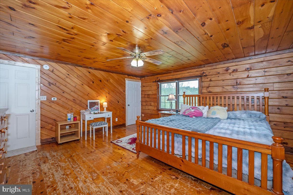 2635 Valley Road photo 24