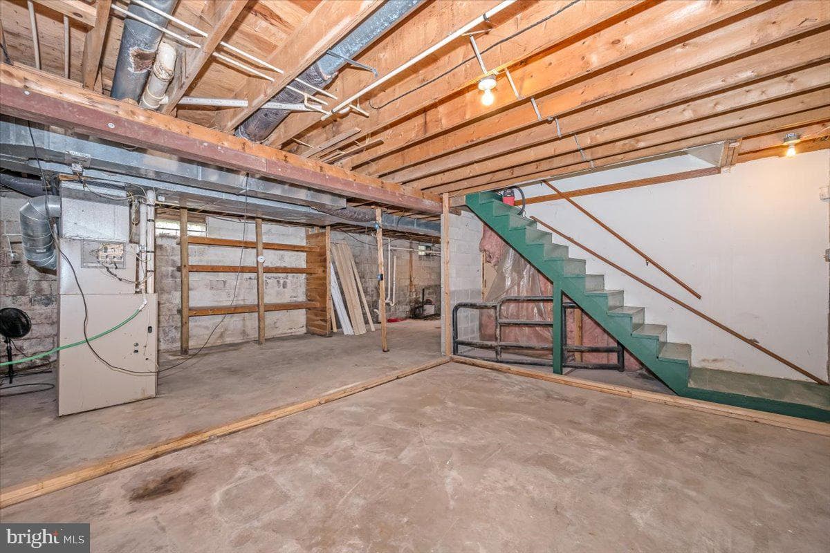 2635 Valley Road photo 29