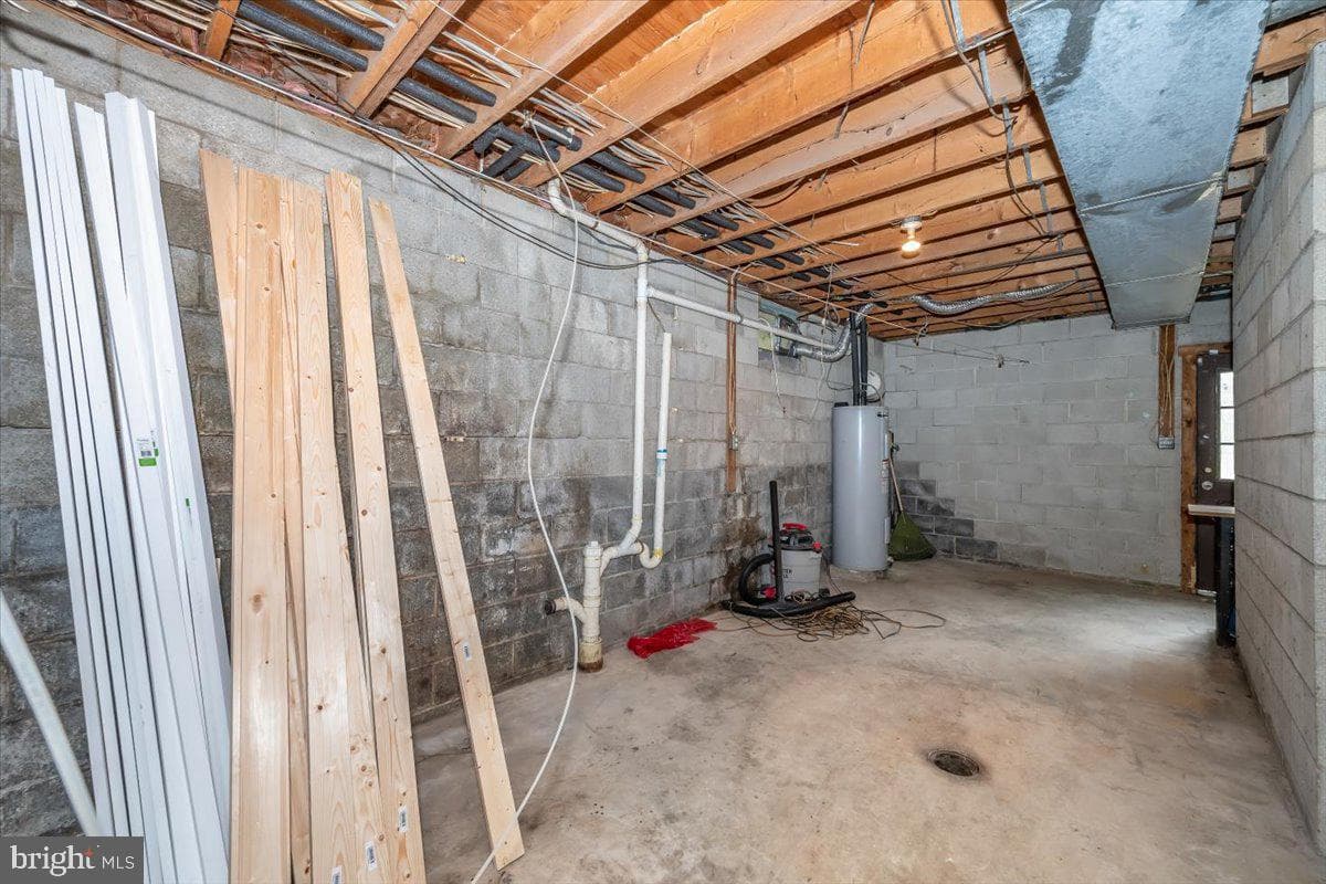 2635 Valley Road photo 32