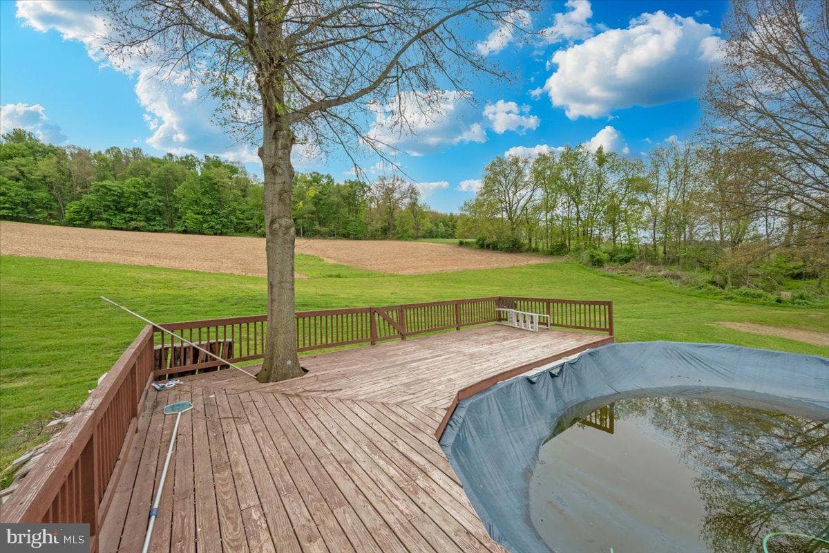 2635 Valley Road photo 38