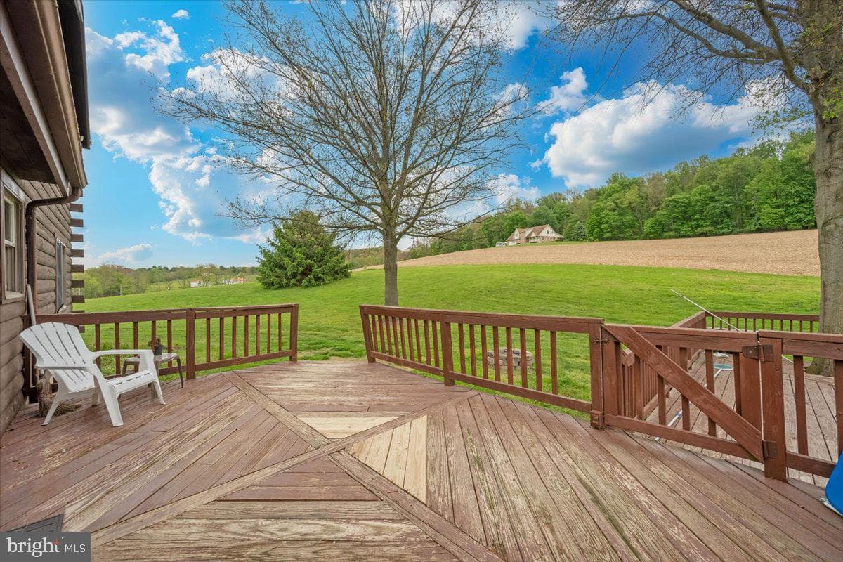 2635 Valley Road photo 42