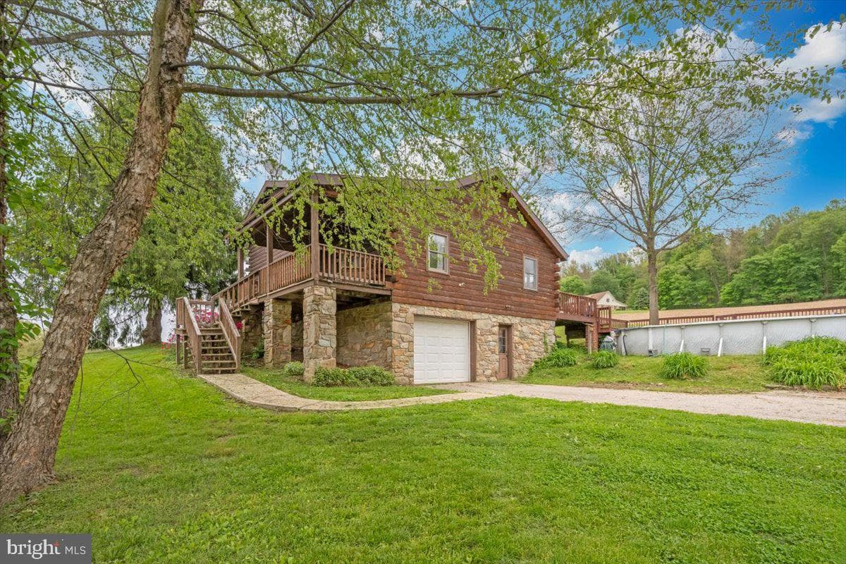 2635 Valley Road photo 57