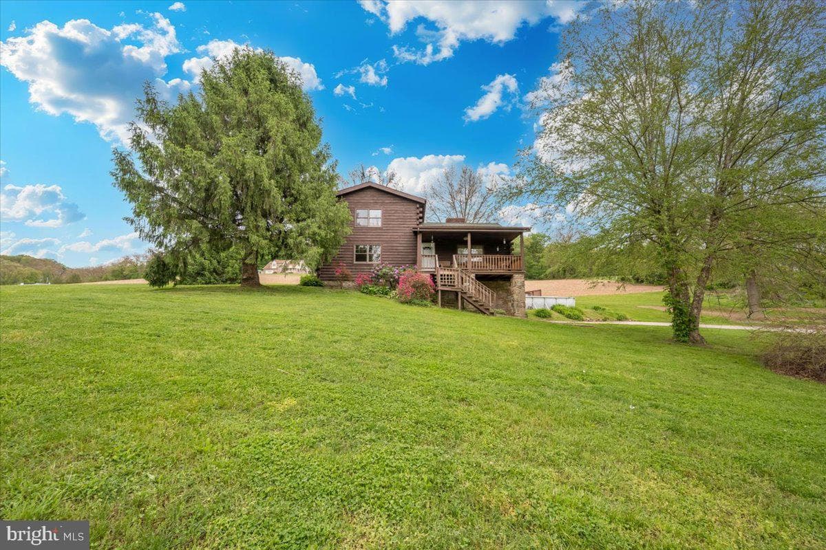 2635 Valley Road photo 60
