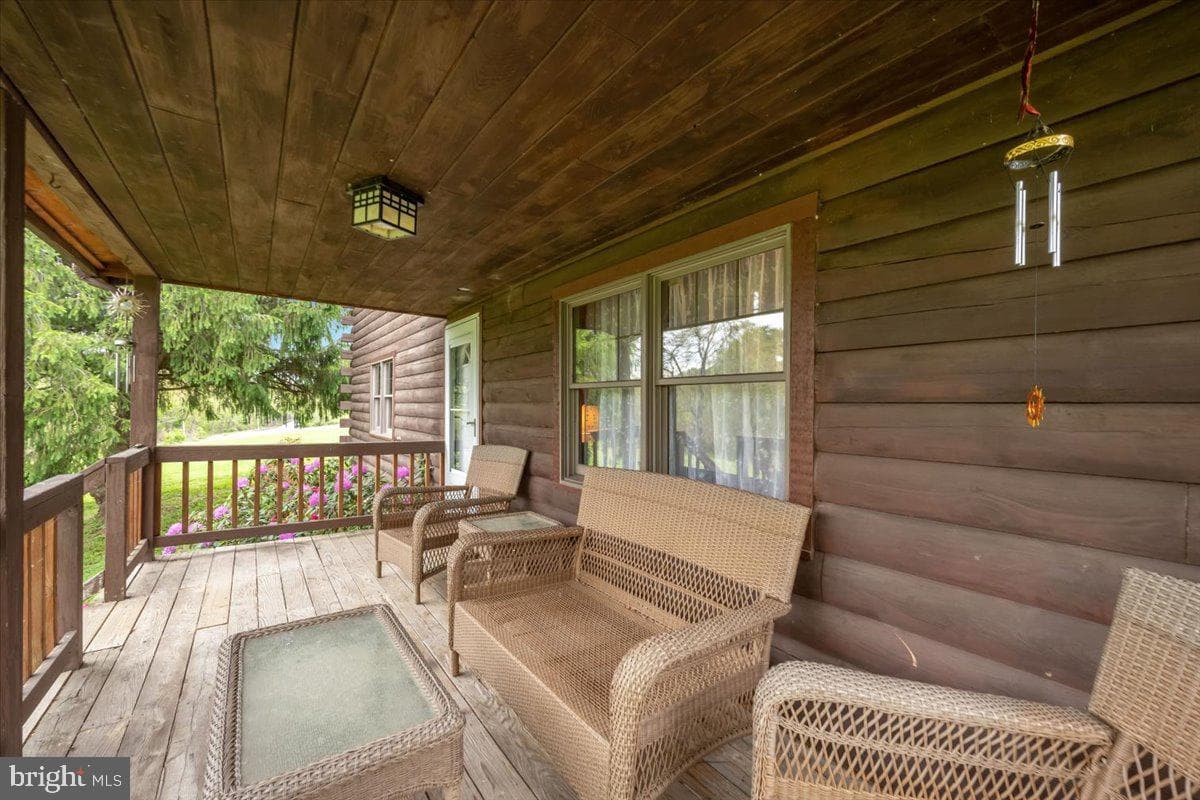 2635 Valley Road photo 67