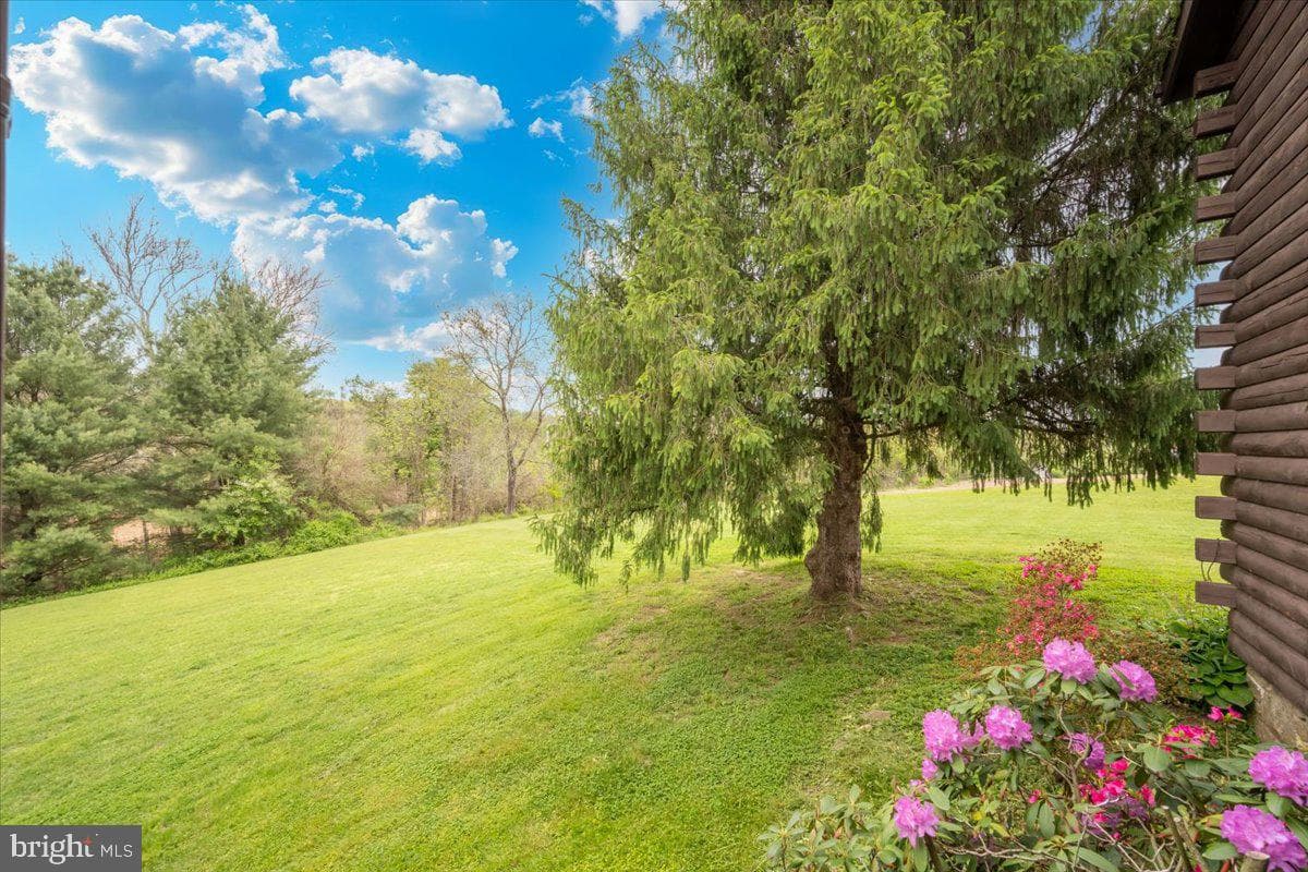 2635 Valley Road photo 69