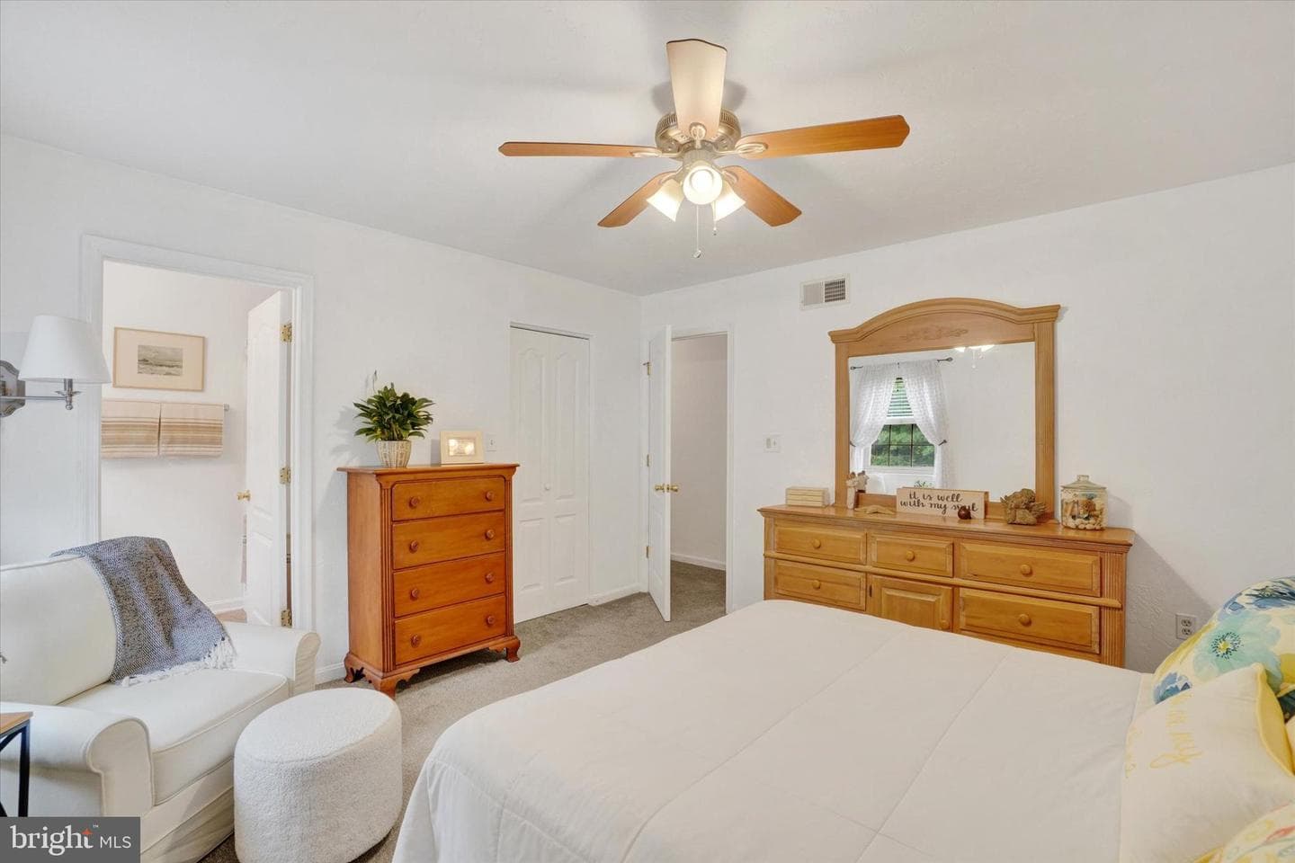 269 W Chestnut Street #3 photo 14