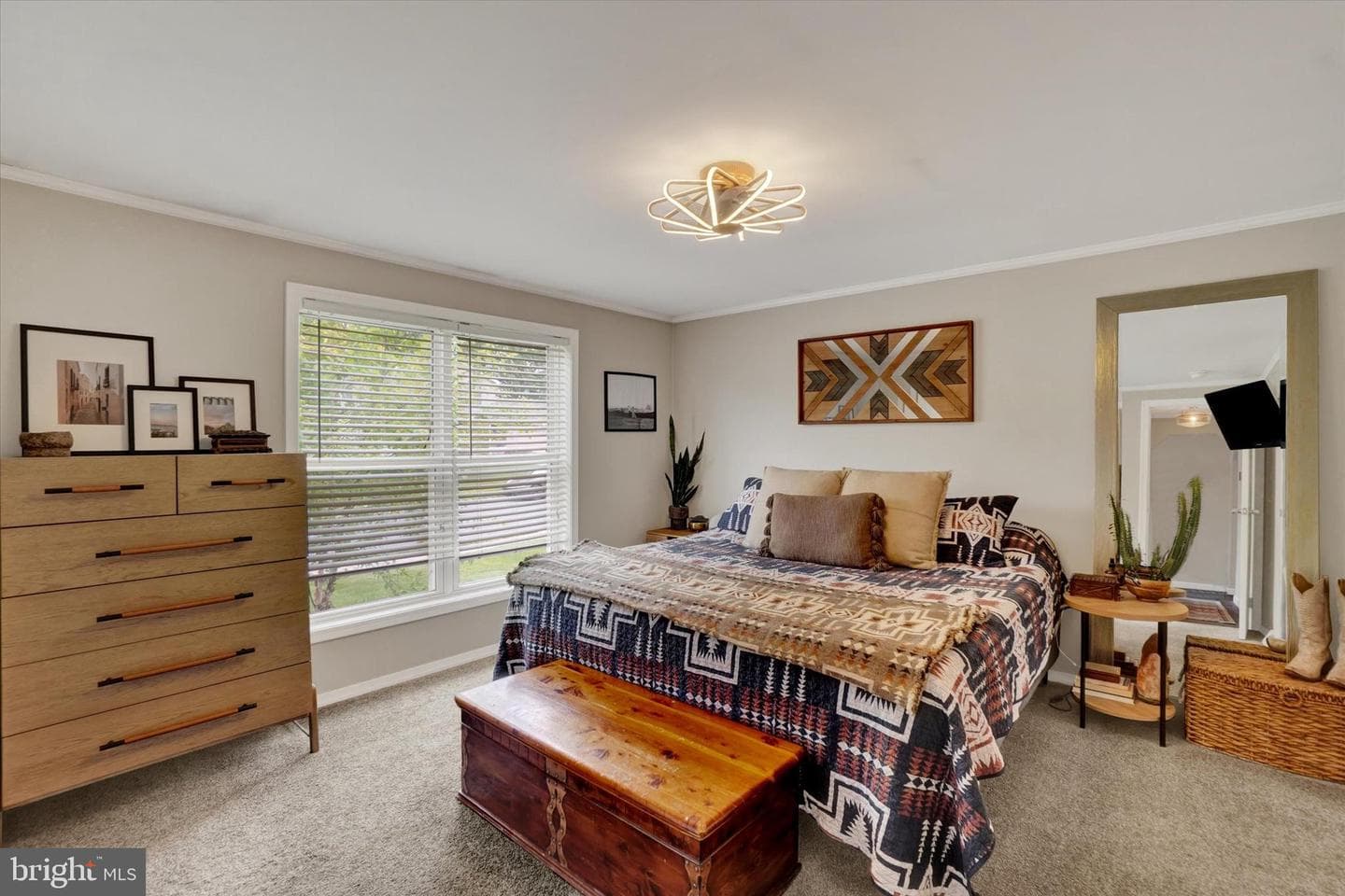 60 Hickory Drive photo 13