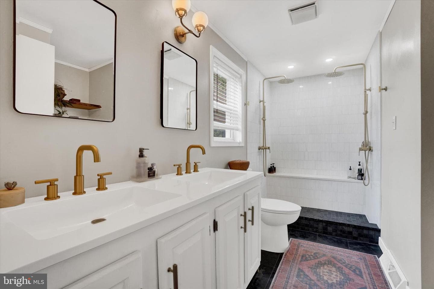60 Hickory Drive photo 15