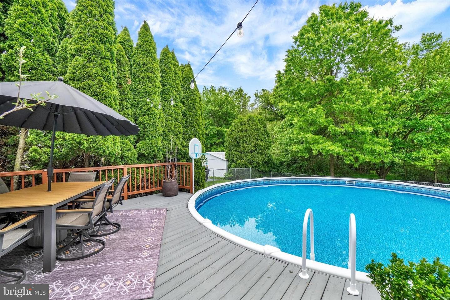 60 Hickory Drive photo 28