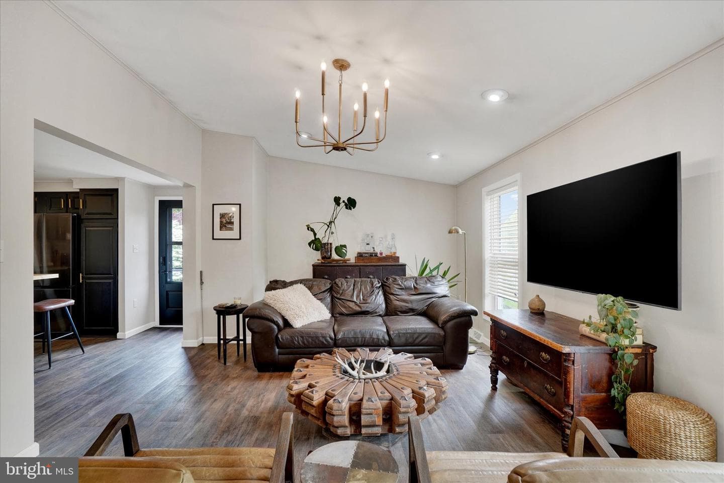 60 Hickory Drive photo 6